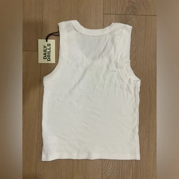 Daily Drills Ribbed Tank - Picture 3 of 3